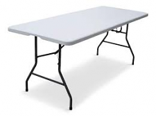 Table plastique 8' Table plastique 8'